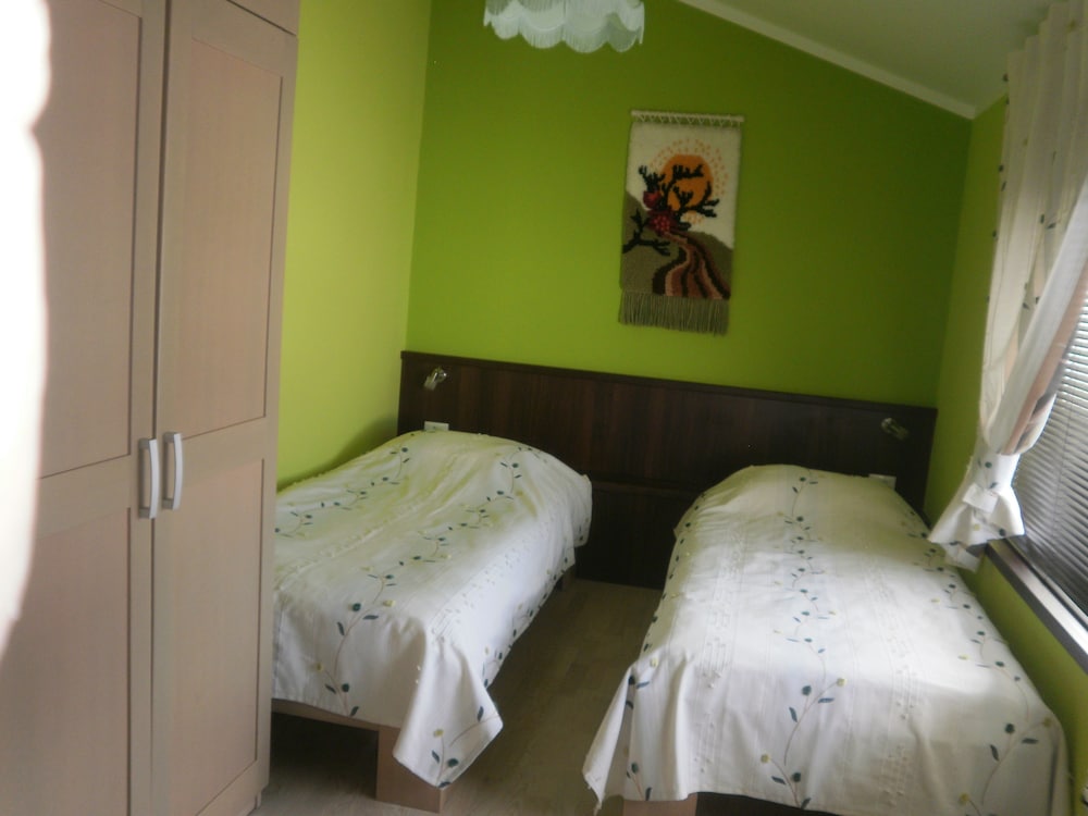 Basic Double Room, 1 Bedroom - Photo 7