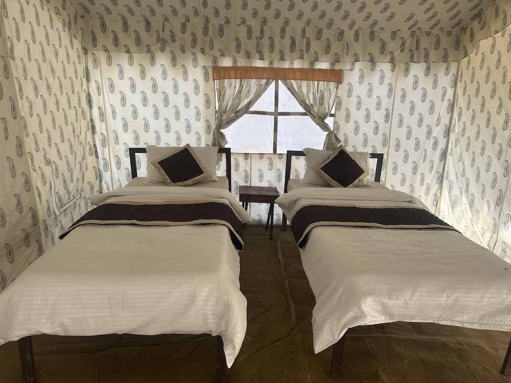Luxury Tent photo 1