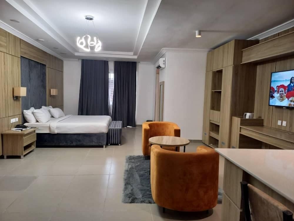 Deluxe Apartment