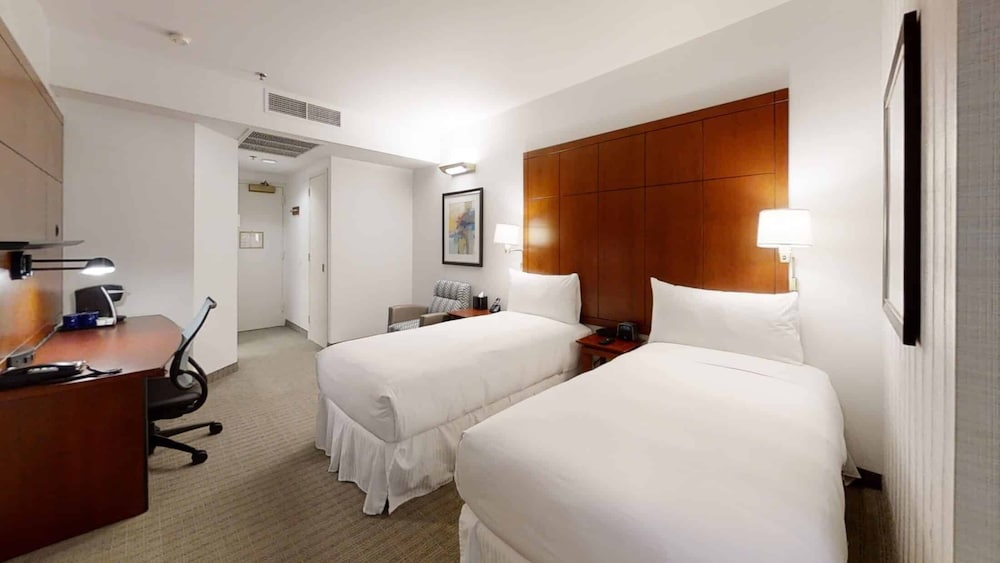 Standard Room, 2 Twin Beds - Photo 1