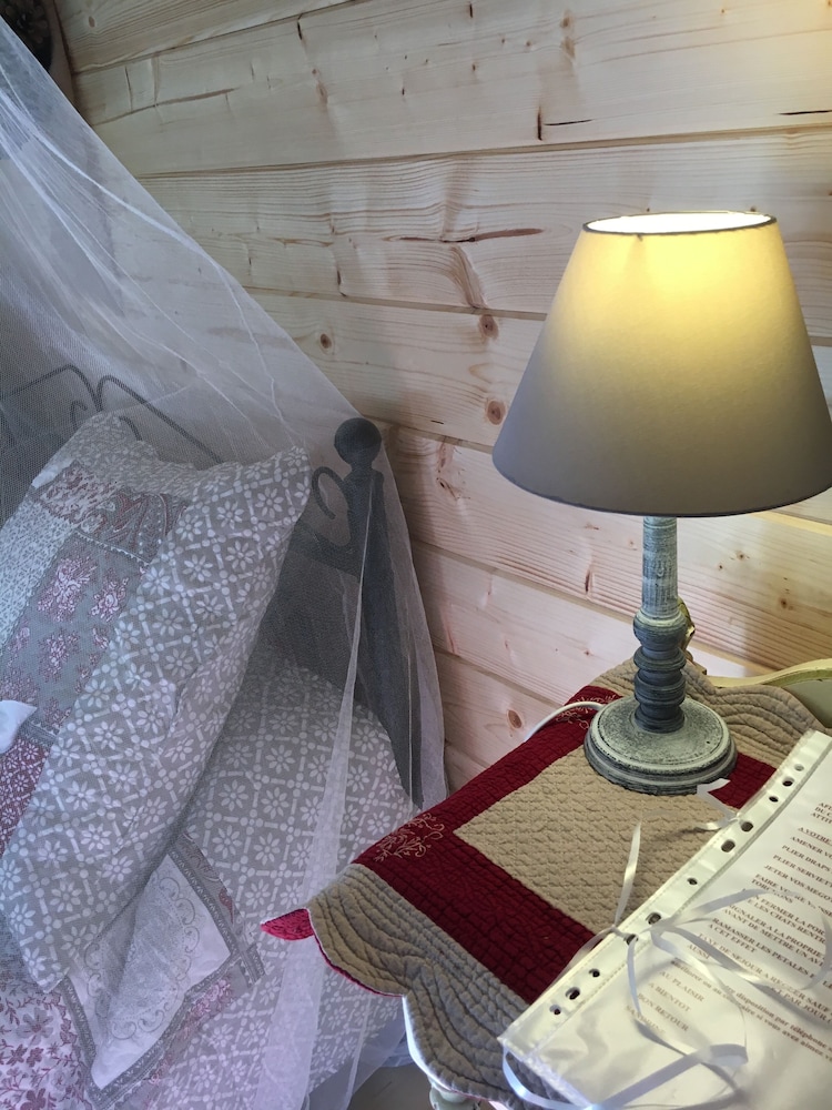 Romantic Cabin photo 1