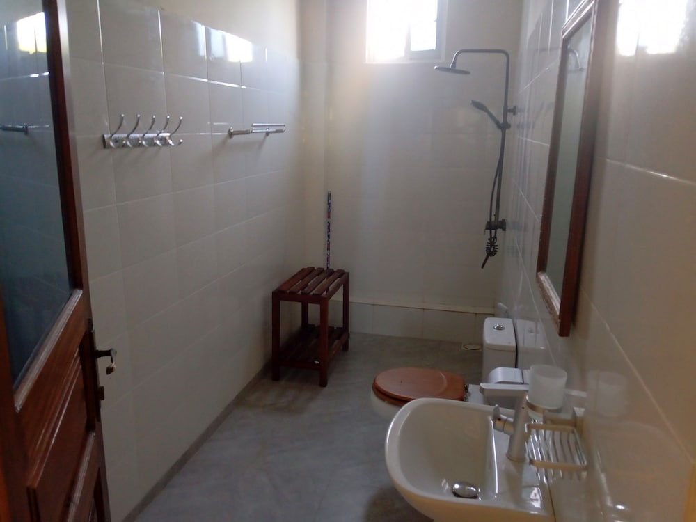 Comfort Apartment, 1 King Bed, Garden View