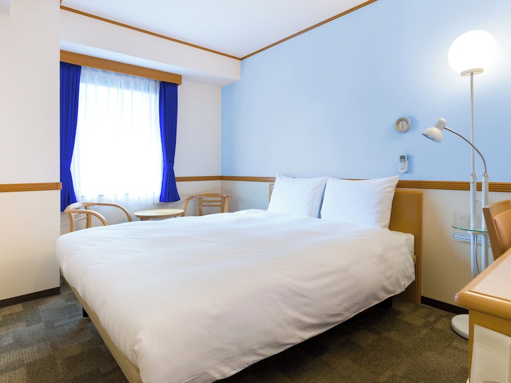 Standard Double Room, Smoking
