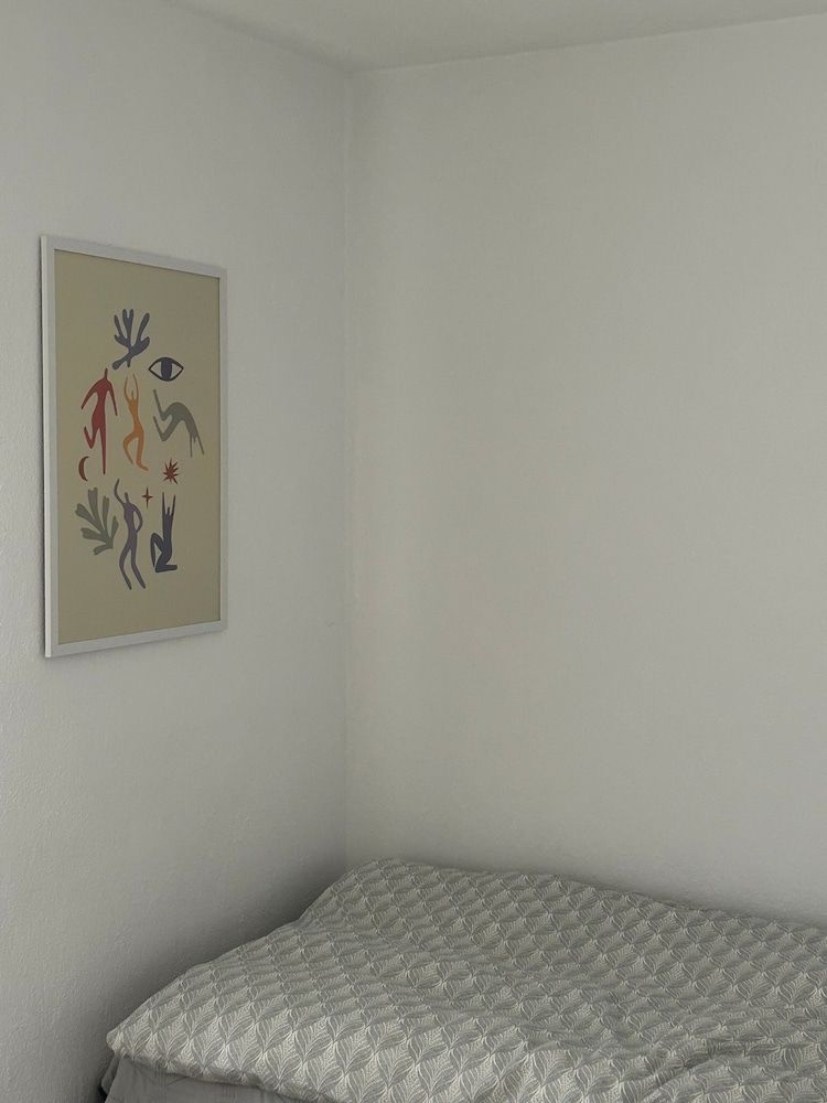House, 2 Bedrooms, Balcony, Garden View