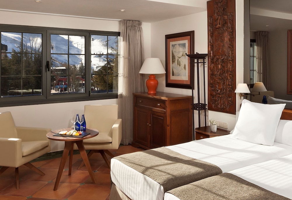 Deluxe Room, Mountain View photo 3