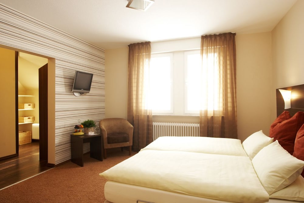 Comfort Double or Twin Room, 1 Bedroom, Non Smoking photo 2