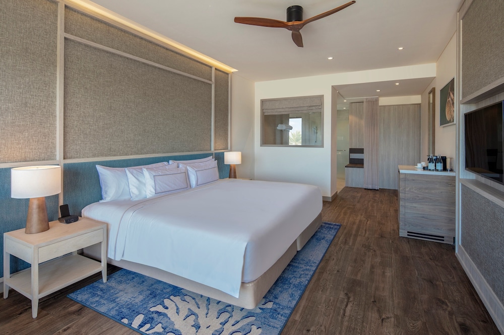 Supreme Room Oceanfront photo 3