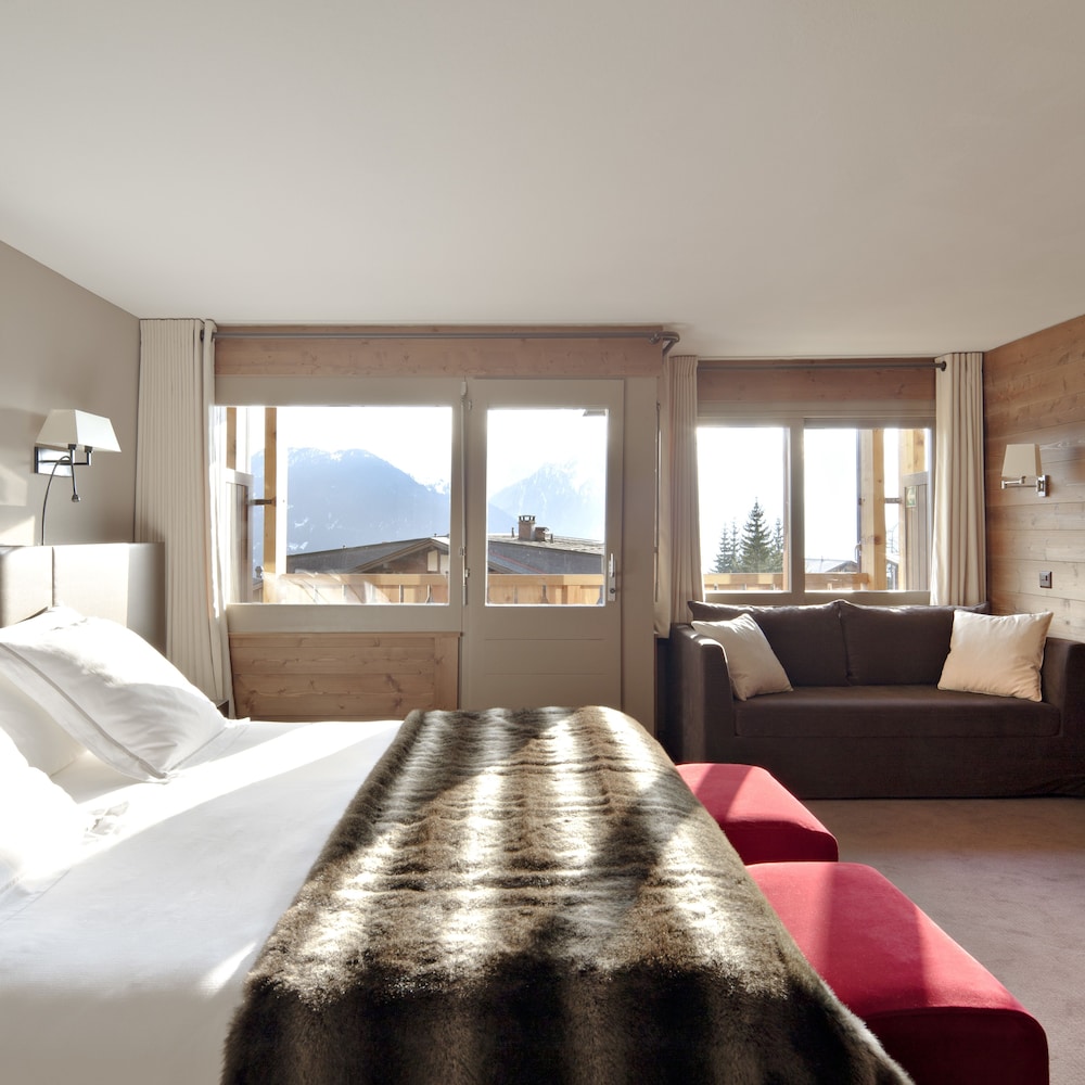 Junior Suite, Balcony, City View