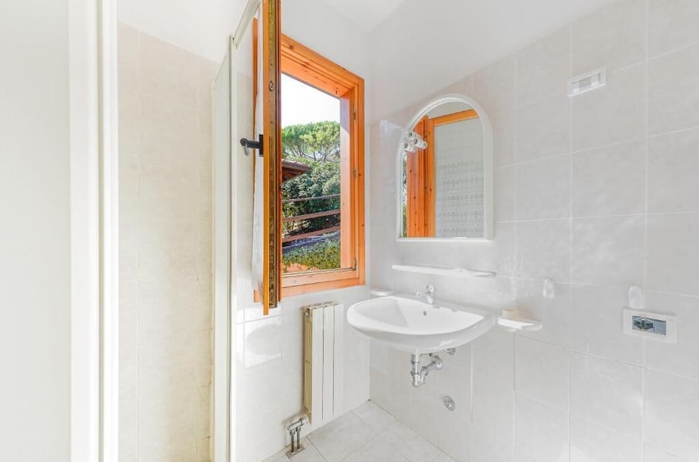 Standard Bungalow photo 2