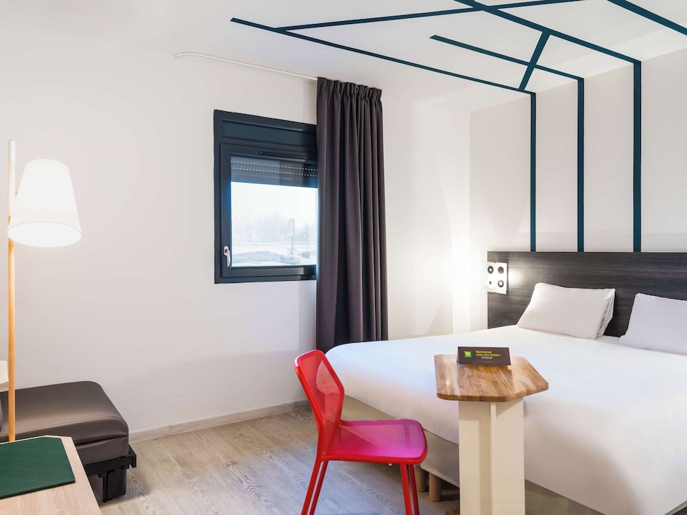 Superior Room, 1 Double Bed with Sofa bed - Photo 5