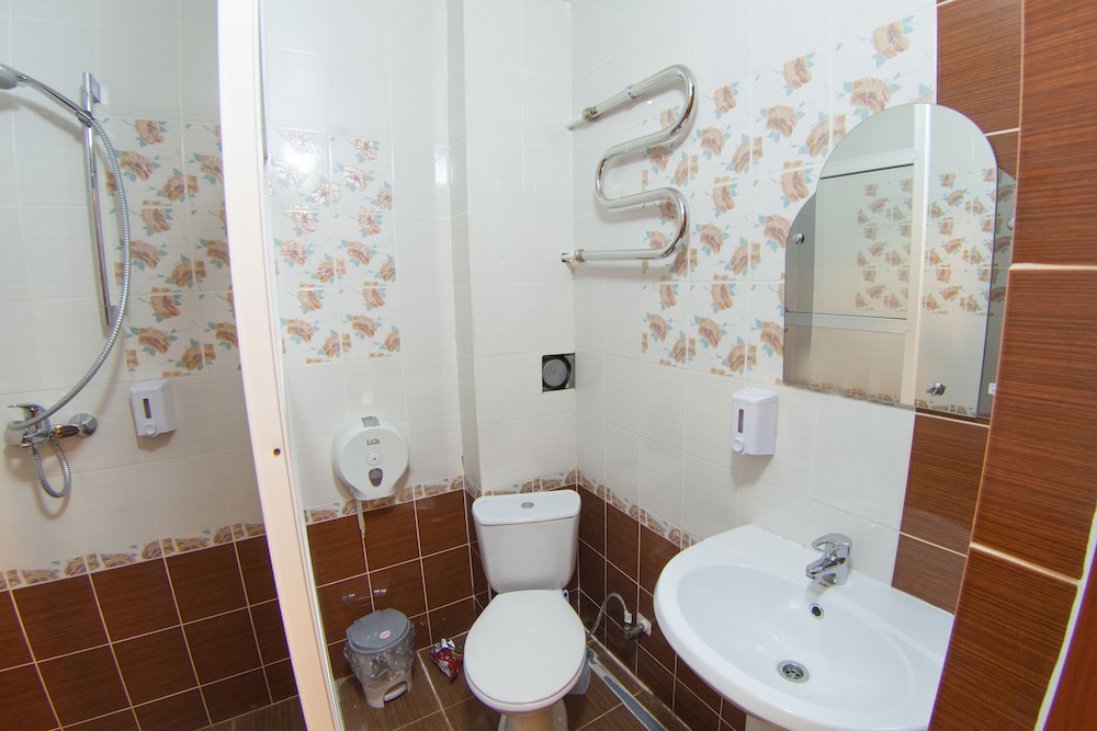 Shared Dormitory (5 beds) photo 3