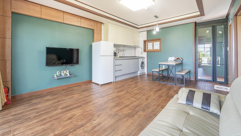 Basic Room, 1 Bedroom (honeymoonSweet B2) - Photo 8