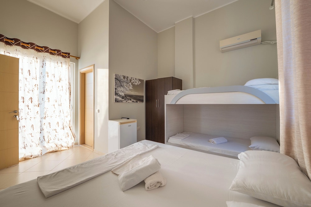 Quadruple Room, Ocean View