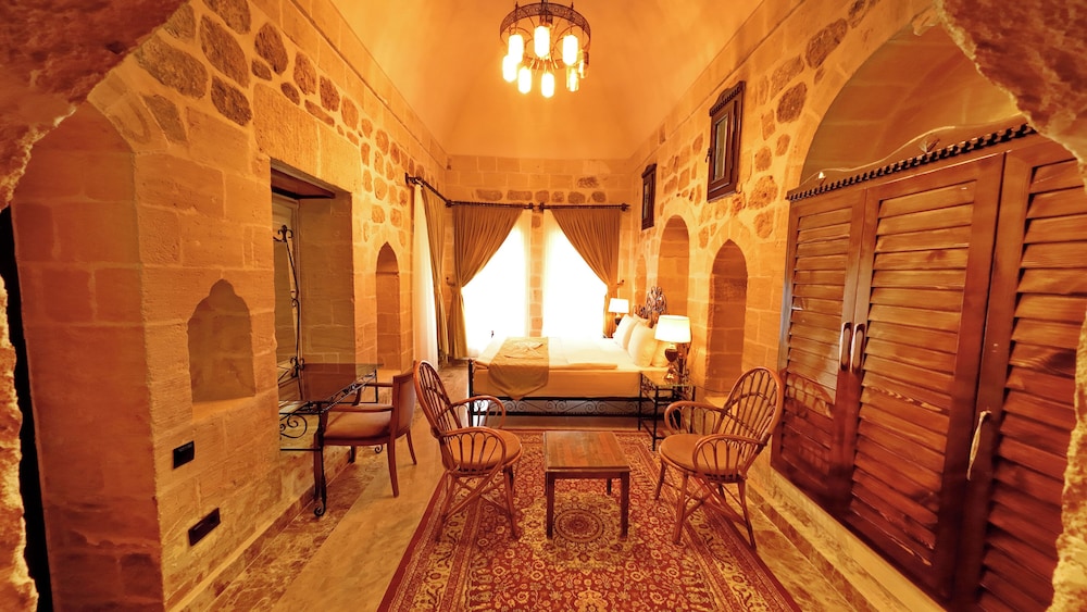 Deluxe Double or Twin Room - Photo 1