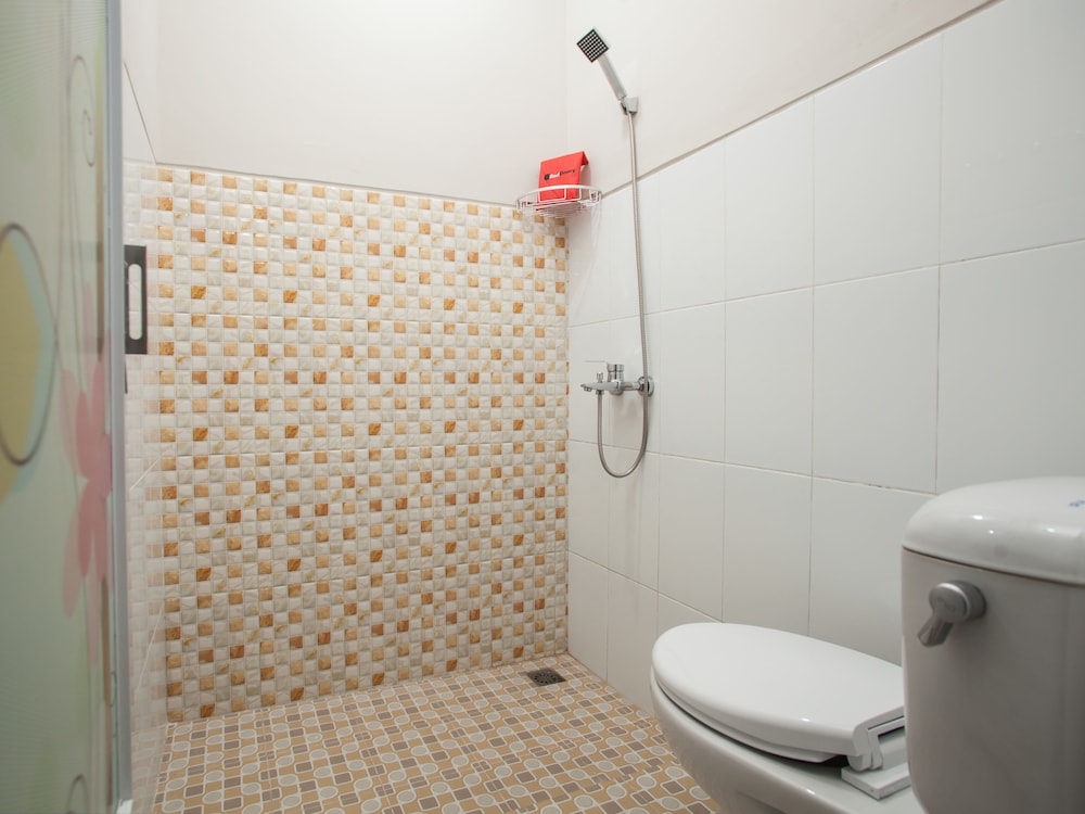 Premium Twin Room - Photo 7