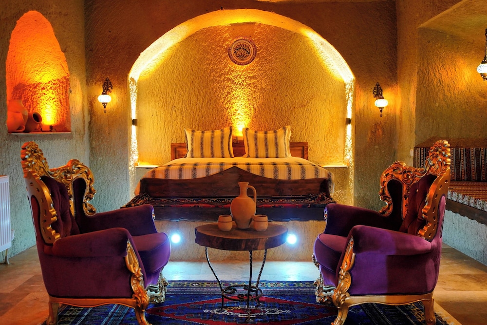 Nazende Hammam Jacuzzi Cave Suite - Photo 5