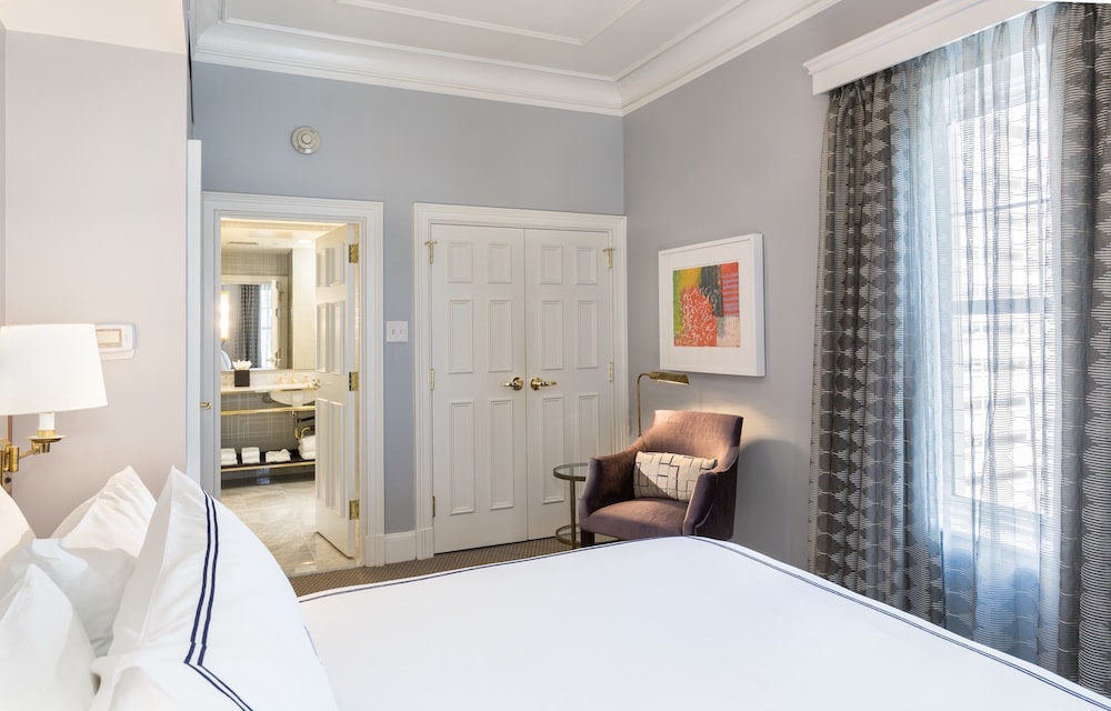 Suite (Playwright Penthouse) photo 3