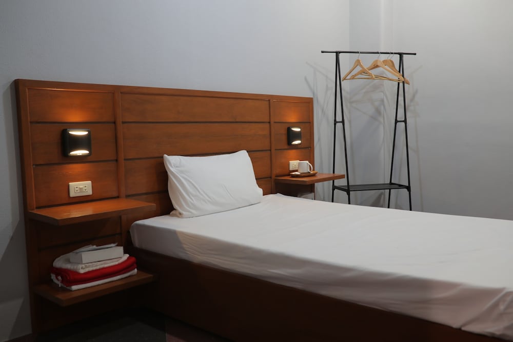 Standard Double Room - Photo 4