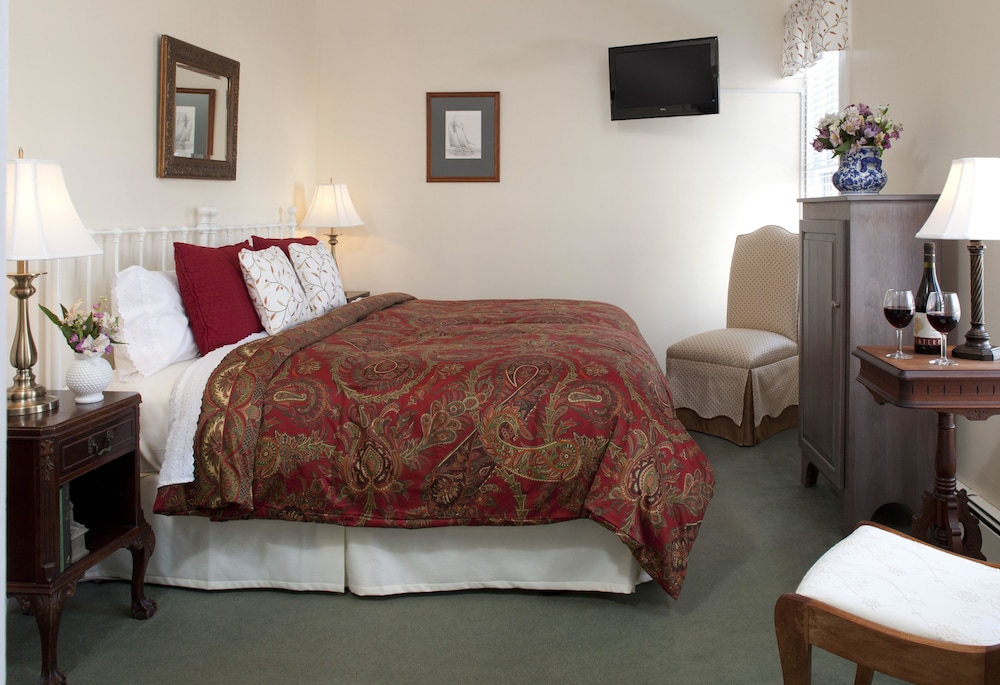 Cape Elizabeth Room