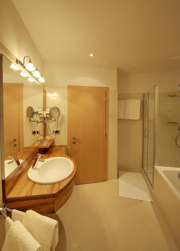 Garden Suite (with view) photo 2