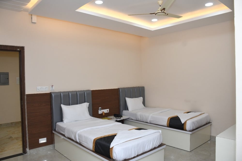 Royal Room