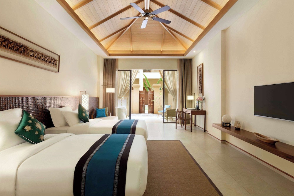 Room, 2 Twin Beds, Smoking (Private Courtyard)