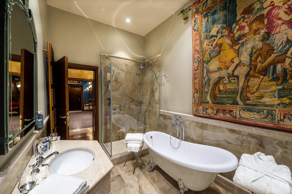 Junior Suite, Canal View (Lorenzo Priuli)