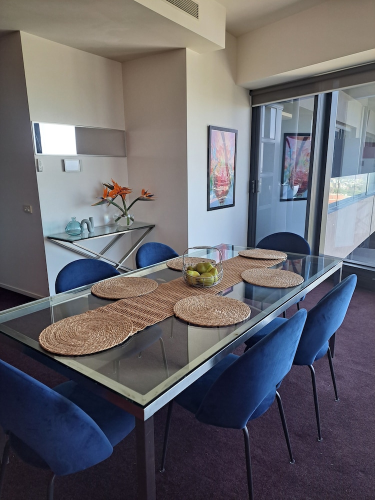Luxury Apartment photo 3
