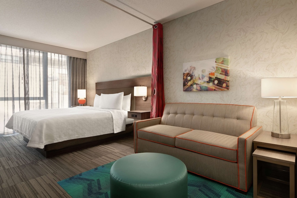 Studio, 1 King Bed, Accessible (Hearing)