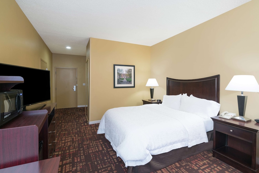 Room, Accessible photo 2