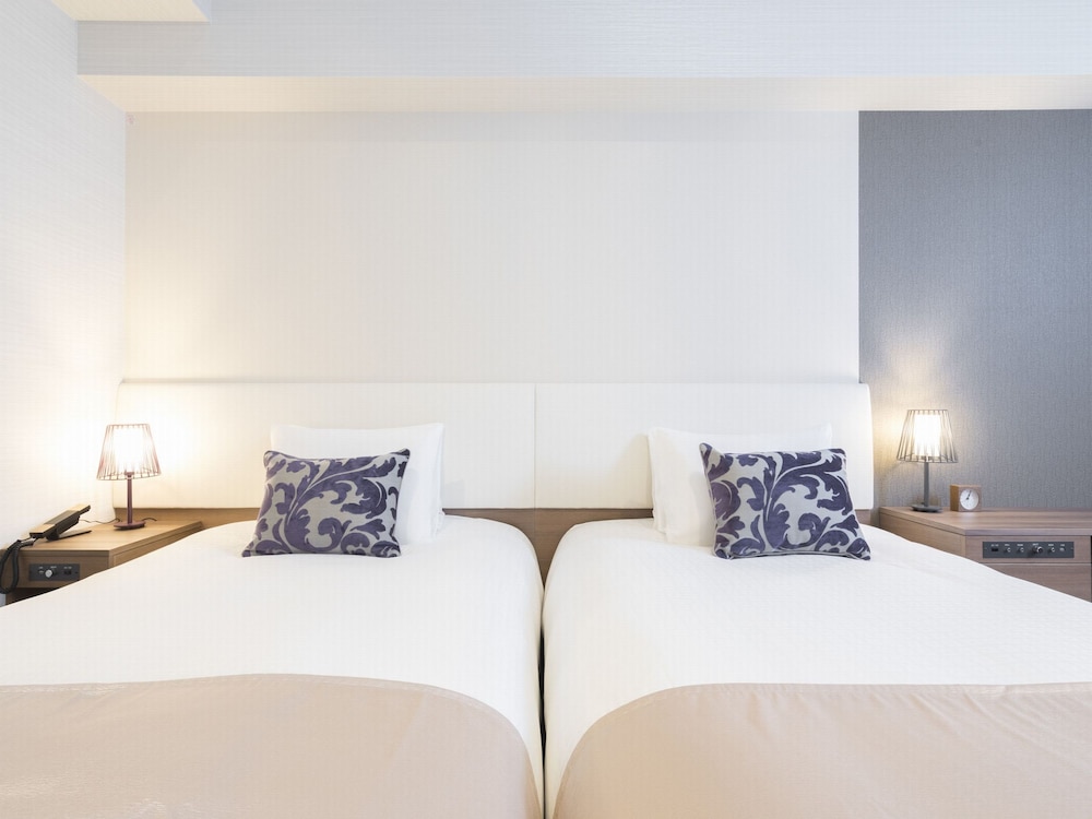 Basic Twin Room, Non Smoking (Single Use) photo 3