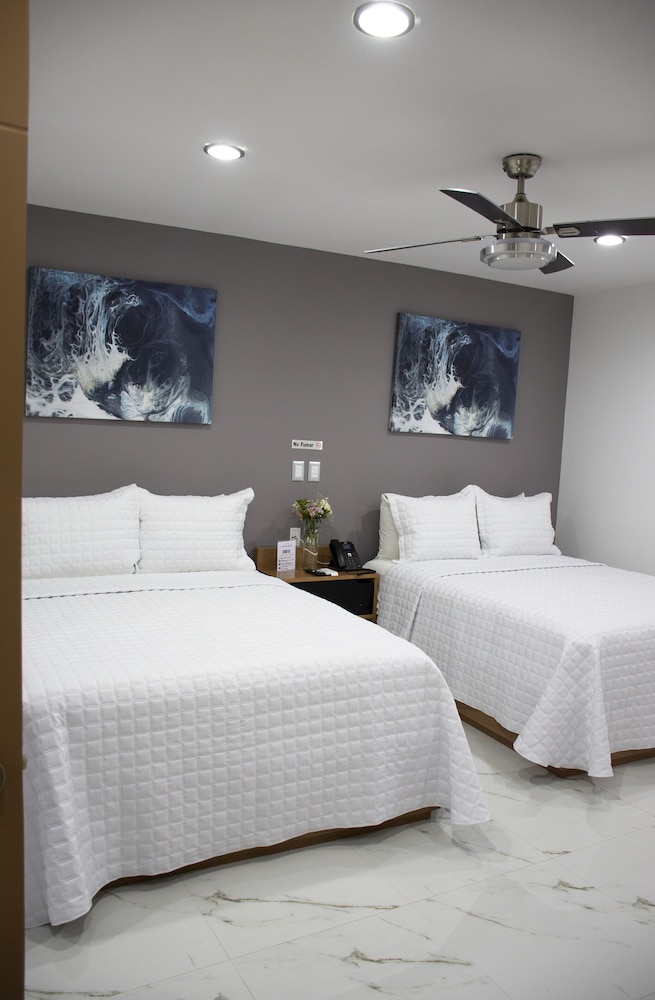 Standard Room, 2 Queen Beds