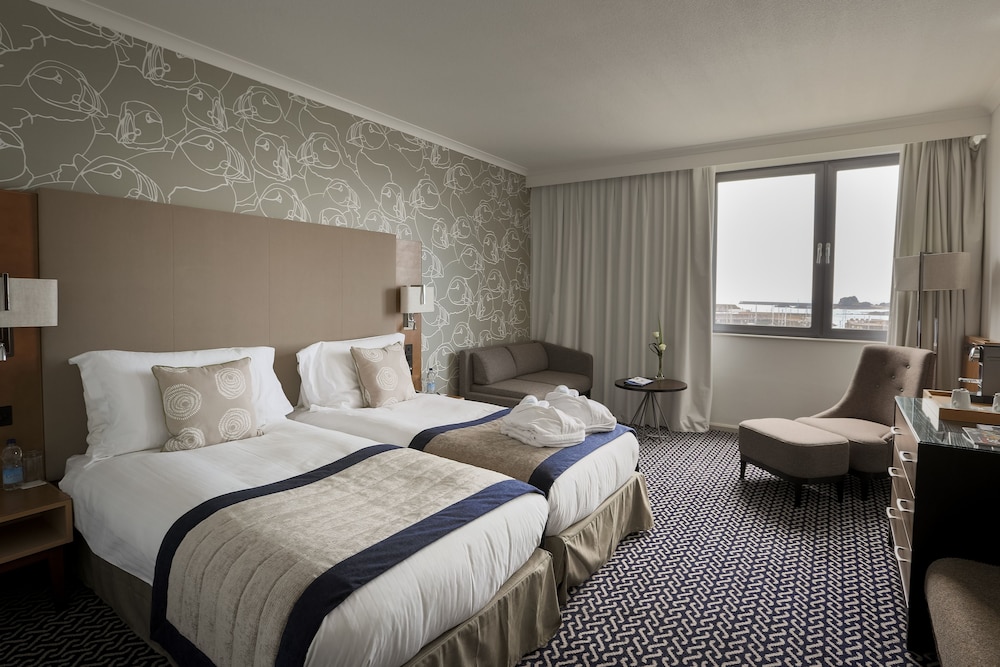 Premium Room, Sea View - Photo 5
