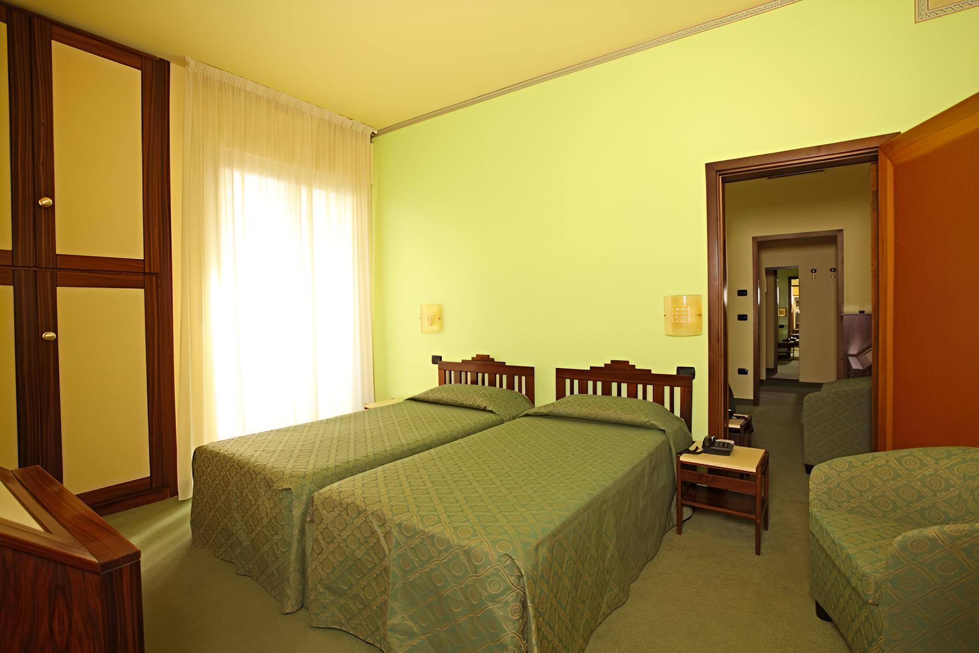 Double Room Single Use photo 2