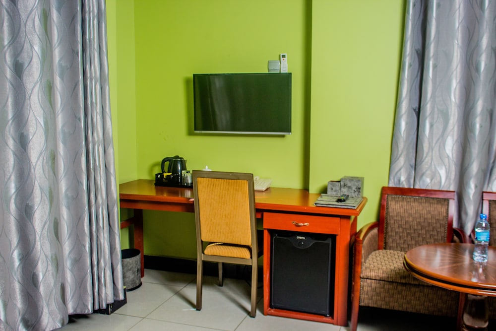 Deluxe Room, 1 Bedroom, City View photo 2