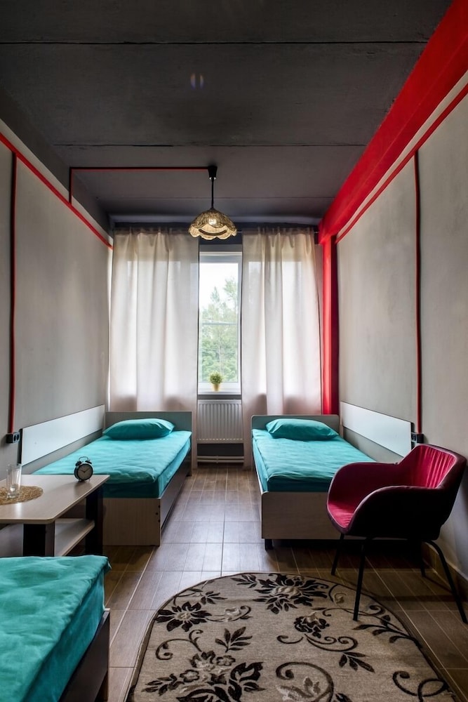 Shared Dormitory, 3 Twin Beds photo 3