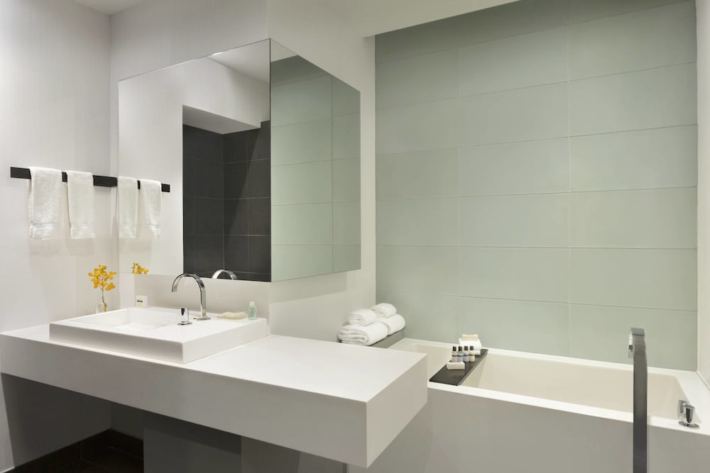 Presidential Suite, 1 King Bed, City View