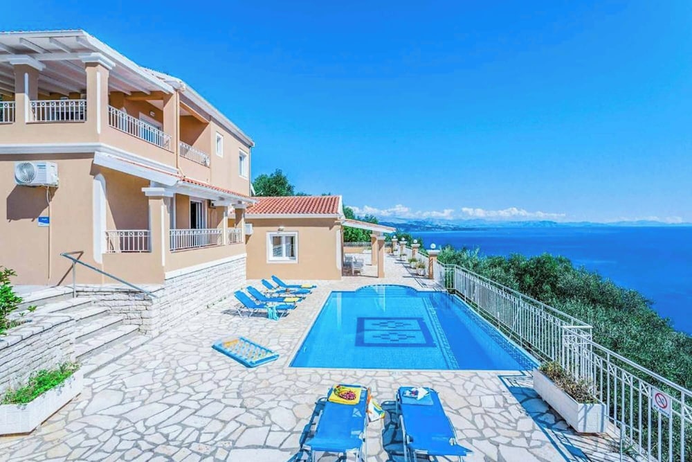 Villa (3 Bedrooms)