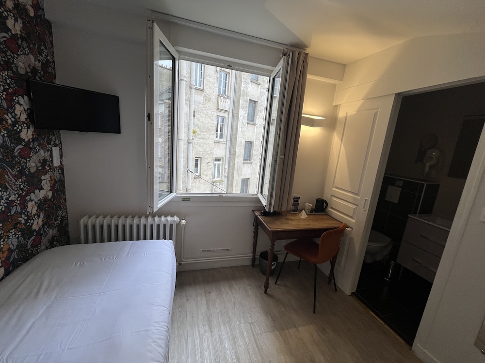 Single Room photo 3