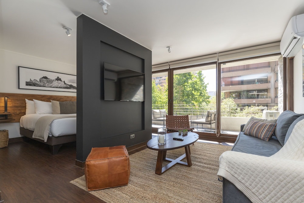 Open Suite, terrace