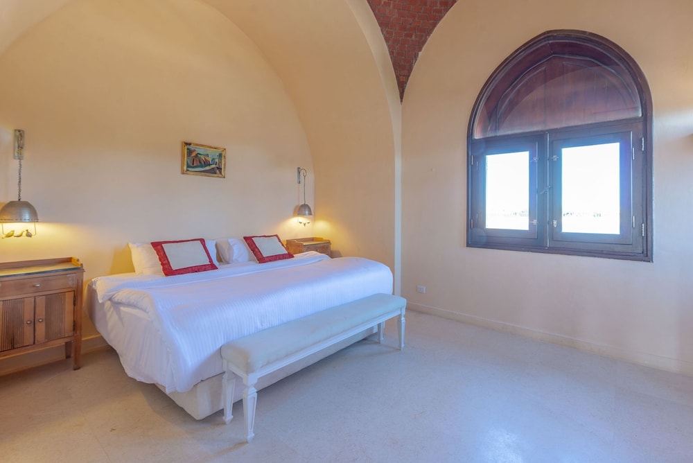 Villa photo 3
