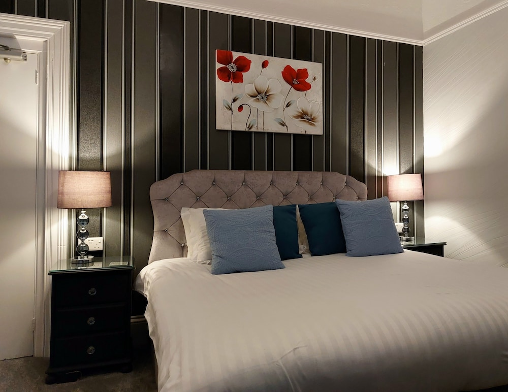 Double Room, 1 King Bed photo 2
