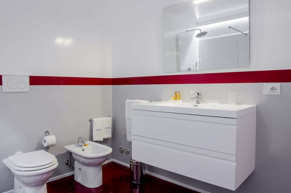 Superior Triple Room, Jetted Tub photo 2
