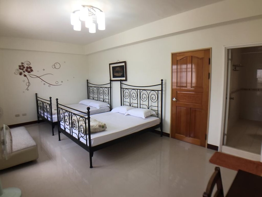Quadruple Room photo 1