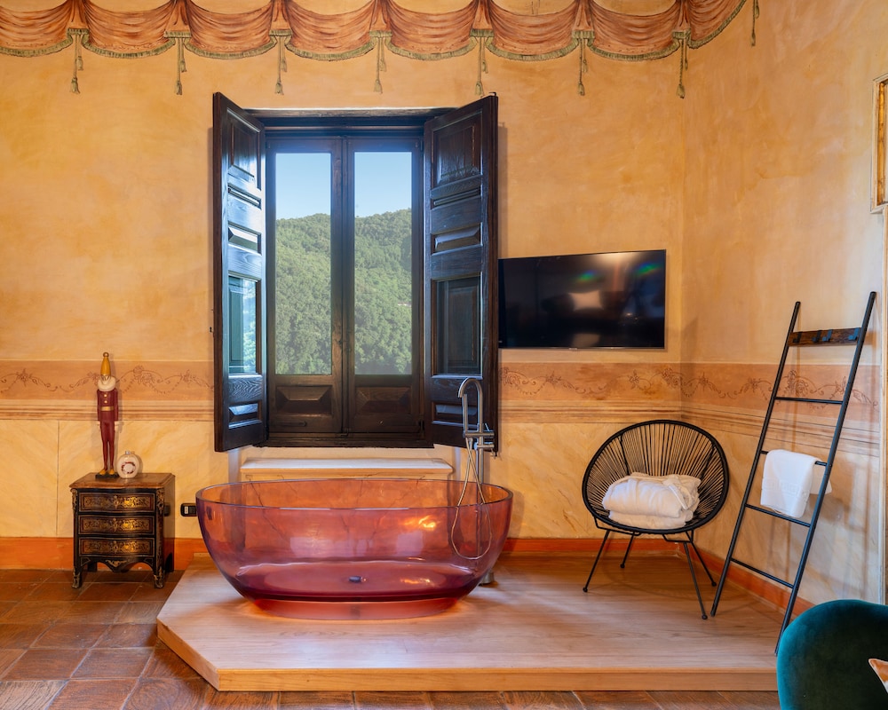 Royal Suite photo 3