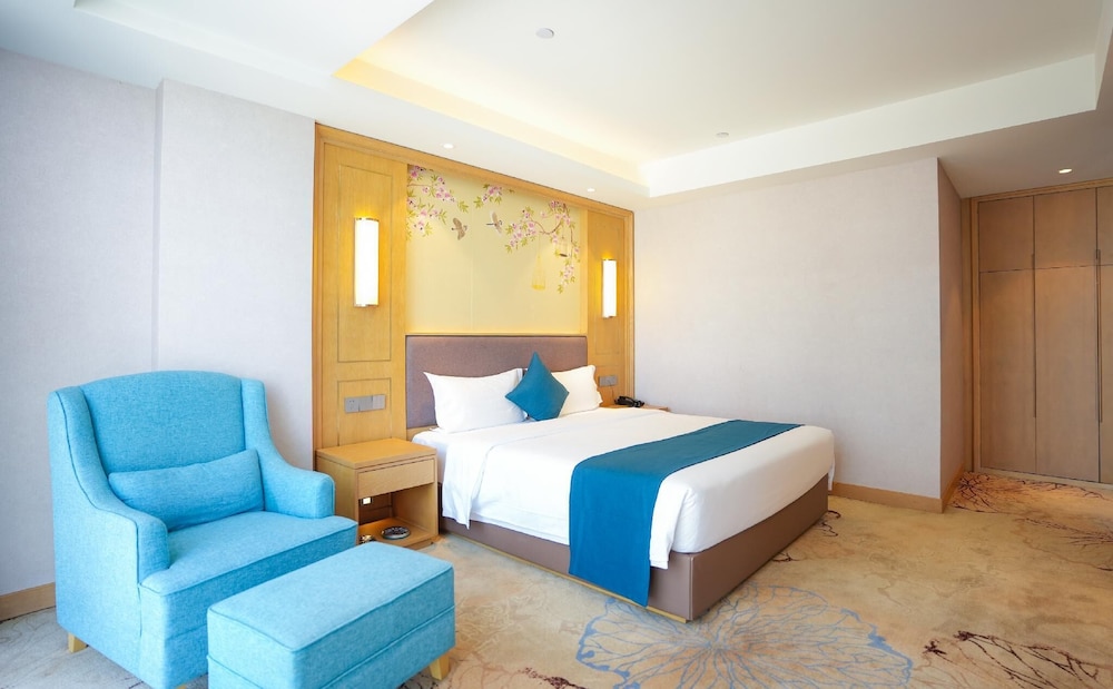 Standard Double Room - Photo 15