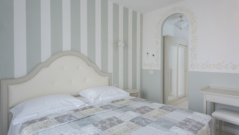Business Room, 1 Double Bed