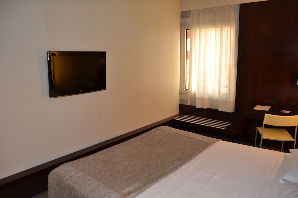 Standard Room - Photo 3