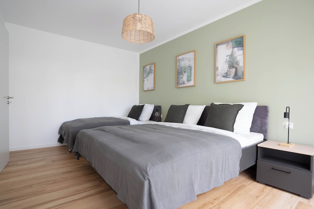 Family Apartment photo 2