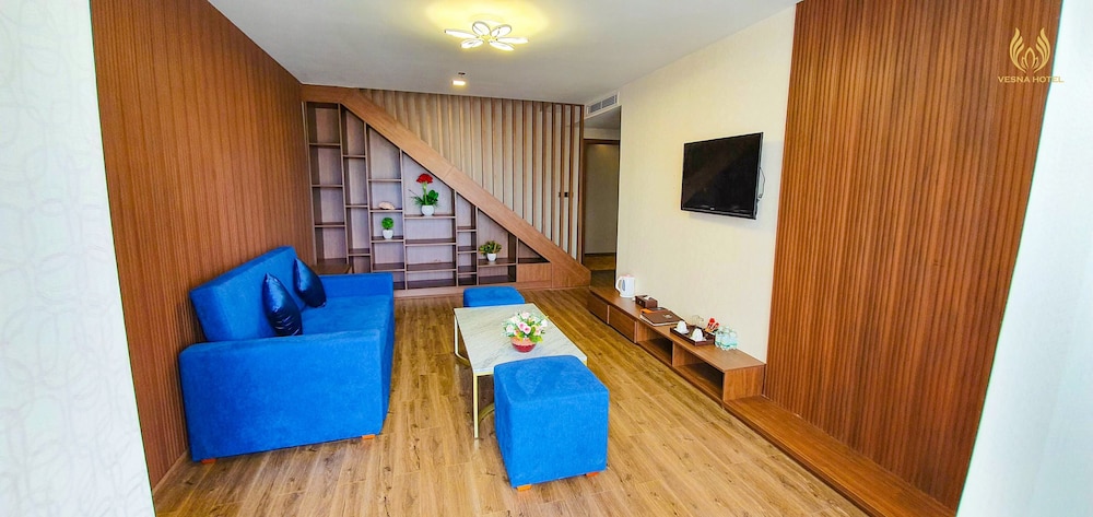 Family Room, 2 Bedrooms, City View photo 3